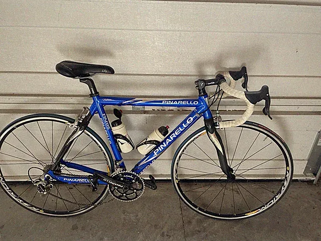 Pinarello bike, 2006 Custom Made Italian road bike with lightweight aluminum.